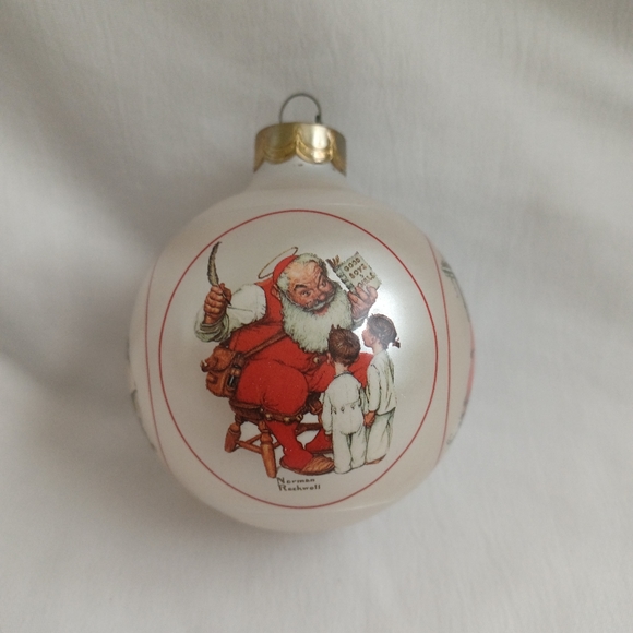 Hallmark Norman Rockwell Christmas Santa Ornament - Picture 1 of 11